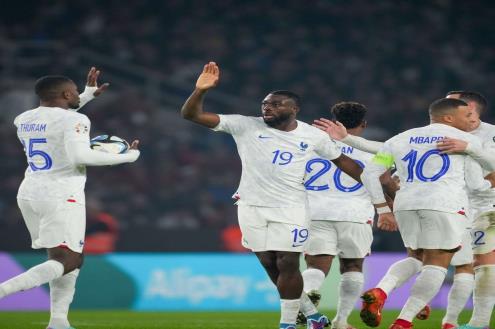 فرنسا تختتم مشوار تصفيات يورو 2024 بتعادل مع اليونان